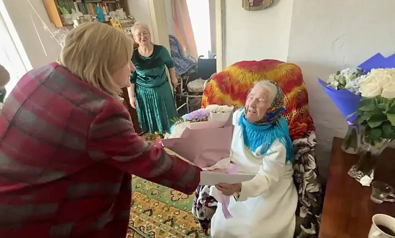 Труженица тыла отметила 100-летний юбилей