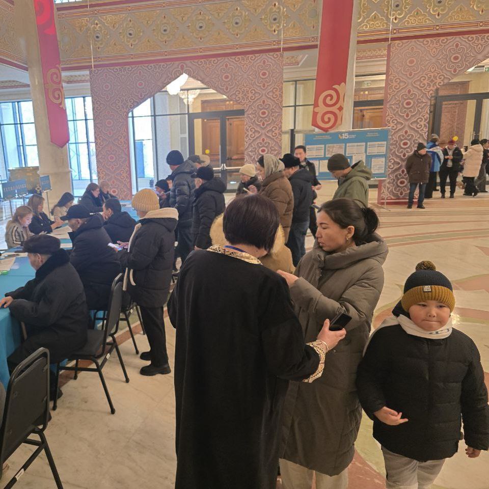 15 марта прошел республиканский референдум по вопросу принятия новой Конституции Республики Казахстан 15 марта прошел республиканский референдум по вопросу принятия новой Конституции Республики Казахстан