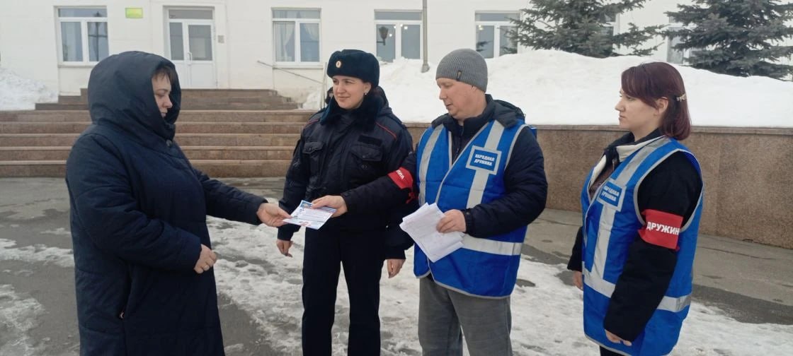 Безопасный регион: в Челябинской области продолжается профилактическая акция «День против мошенников» Безопасный регион: в Челябинской области продолжается профилактическая акция «День против мошенников»