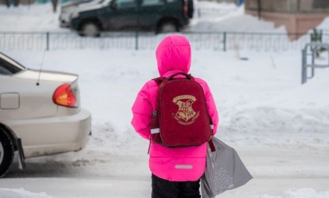 ���������� ��� � �������� ����� � ���������� � ���������� ����������� �� 6 ���������, ������� � ����� ������������