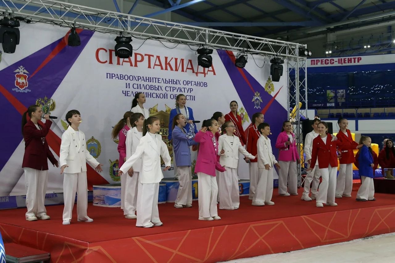 На Южном Урале состоялся турнир по хоккею с мячом в валенках среди правоохранительных органов, силовых структур, государственных учреждений и организаций в регионе На Южном Урале состоялся турнир по хоккею с мячом в валенках среди правоохранительных органов, силовых структур, государственных учреждений и организаций в регионе