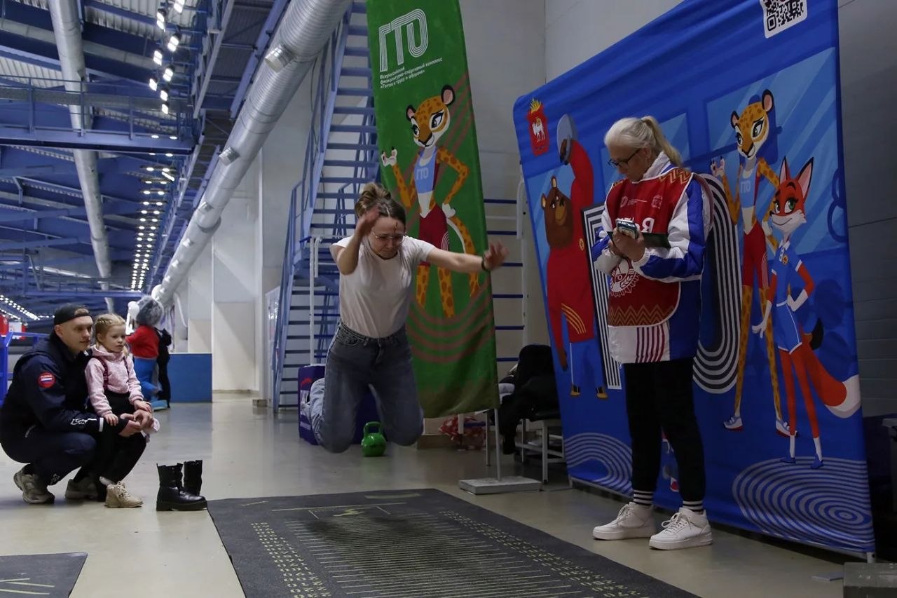 На Южном Урале состоялся турнир по хоккею с мячом в валенках среди правоохранительных органов, силовых структур, государственных учреждений и организаций в регионе На Южном Урале состоялся турнир по хоккею с мячом в валенках среди правоохранительных органов, силовых структур, государственных учреждений и организаций в регионе