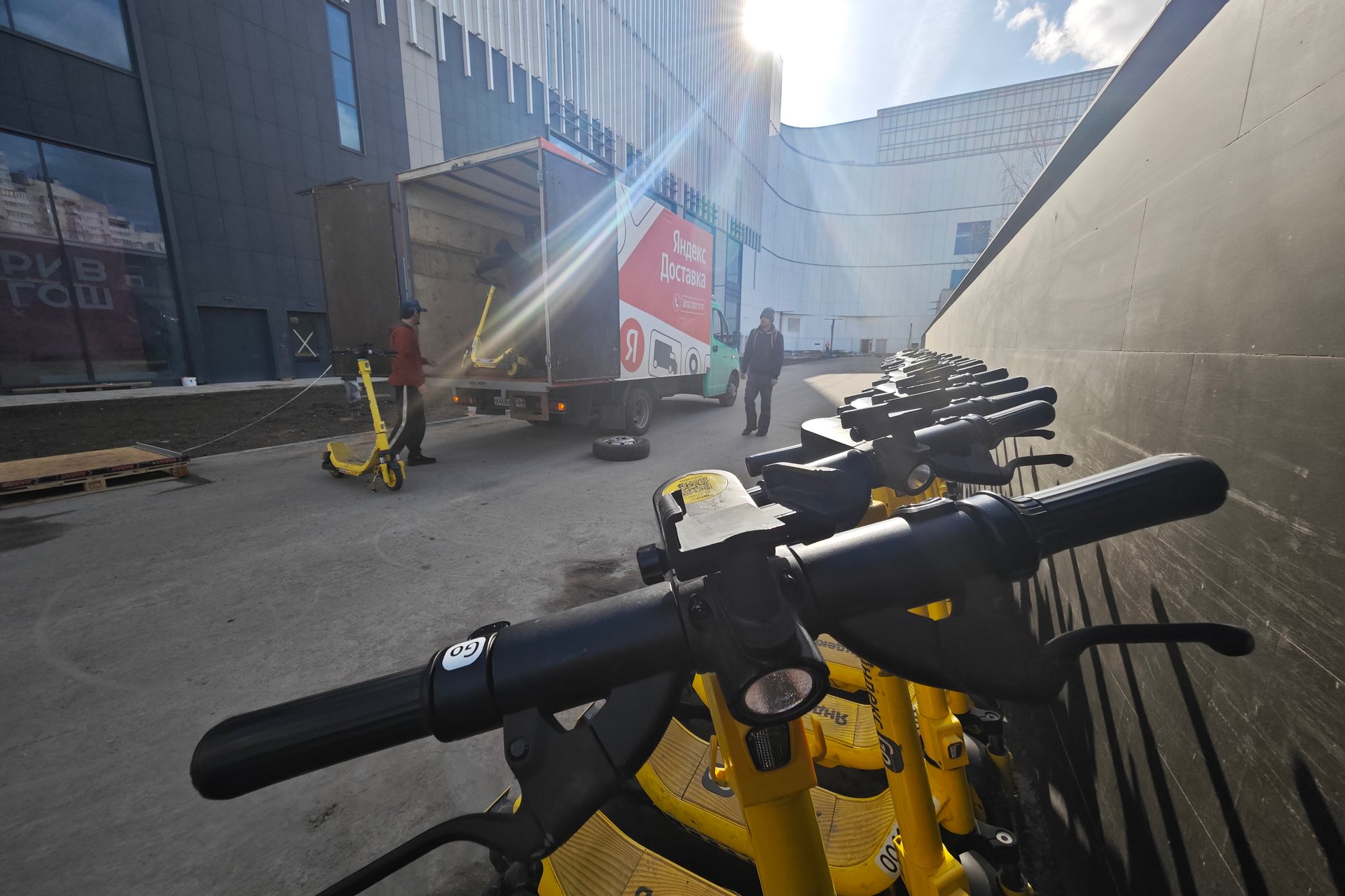 Самокаты под контроль: в Челябинске вводят новые правила для кикшеринга