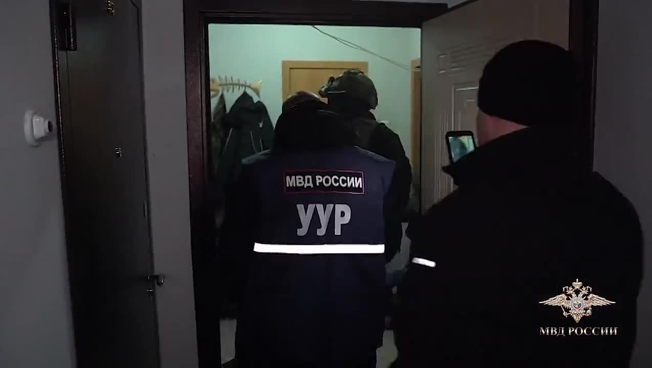 В Челябинской области оперативники задержали участников криминальной группировки, которые подозреваются в серии преступлений