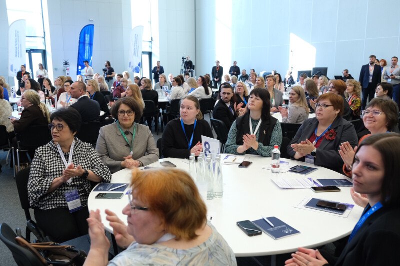 Мария Львова-Белова: Живой и продуктивной была работа участников стратегической сессии в Великом Новгороде Мария Львова-Белова: Живой и продуктивной была работа участников стратегической сессии в Великом Новгороде