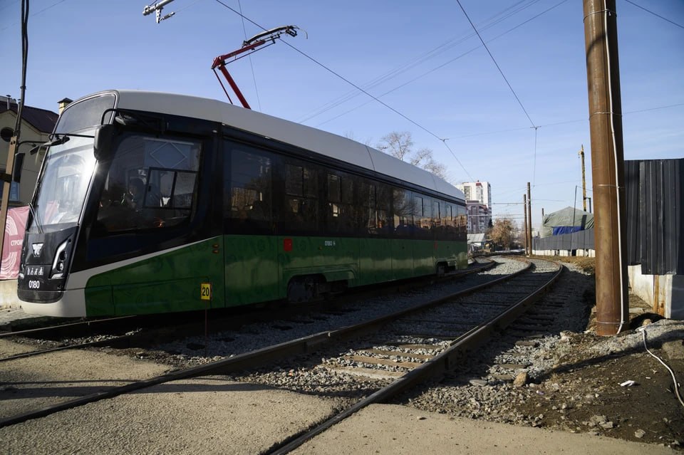 Метротрамвай все ближе: в Челябинске завершают важнейший этап стройки Метротрамвай все ближе: в Челябинске завершают важнейший этап стройки