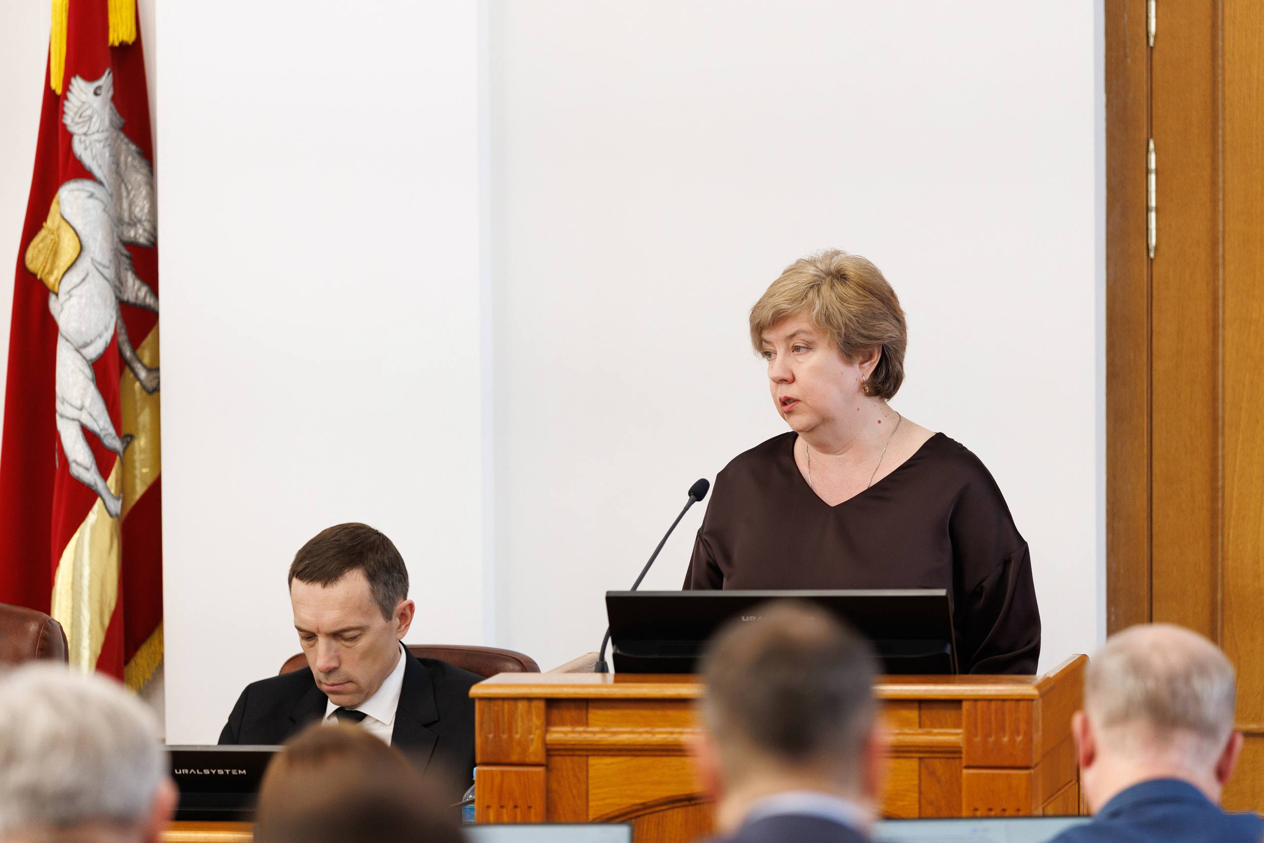 Дети-сироты, участвовавшие в защите границы в зоне СВО, получат преимущественное право на жильё