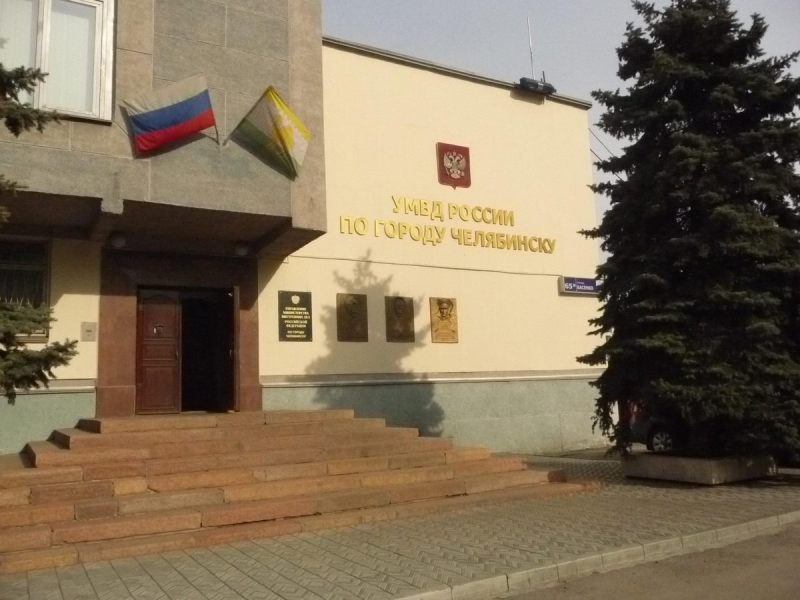 В рамках проводимой проверки по факту инцидента в образовательном учреждении сотрудники подразделения по делам несовершеннолетних УМВД России по г. Челябинску получили дополнительные сведения о 15-летнем учащемся