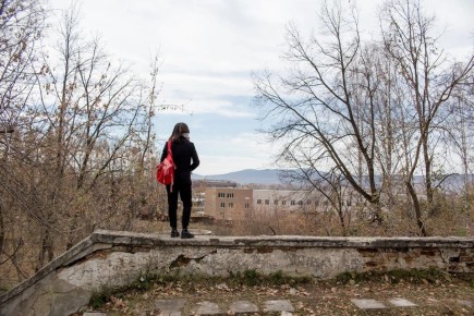 Тратил деньги чужих детей на жену и любовницу: парень похитил 13,6 млн у осиротевших сестер