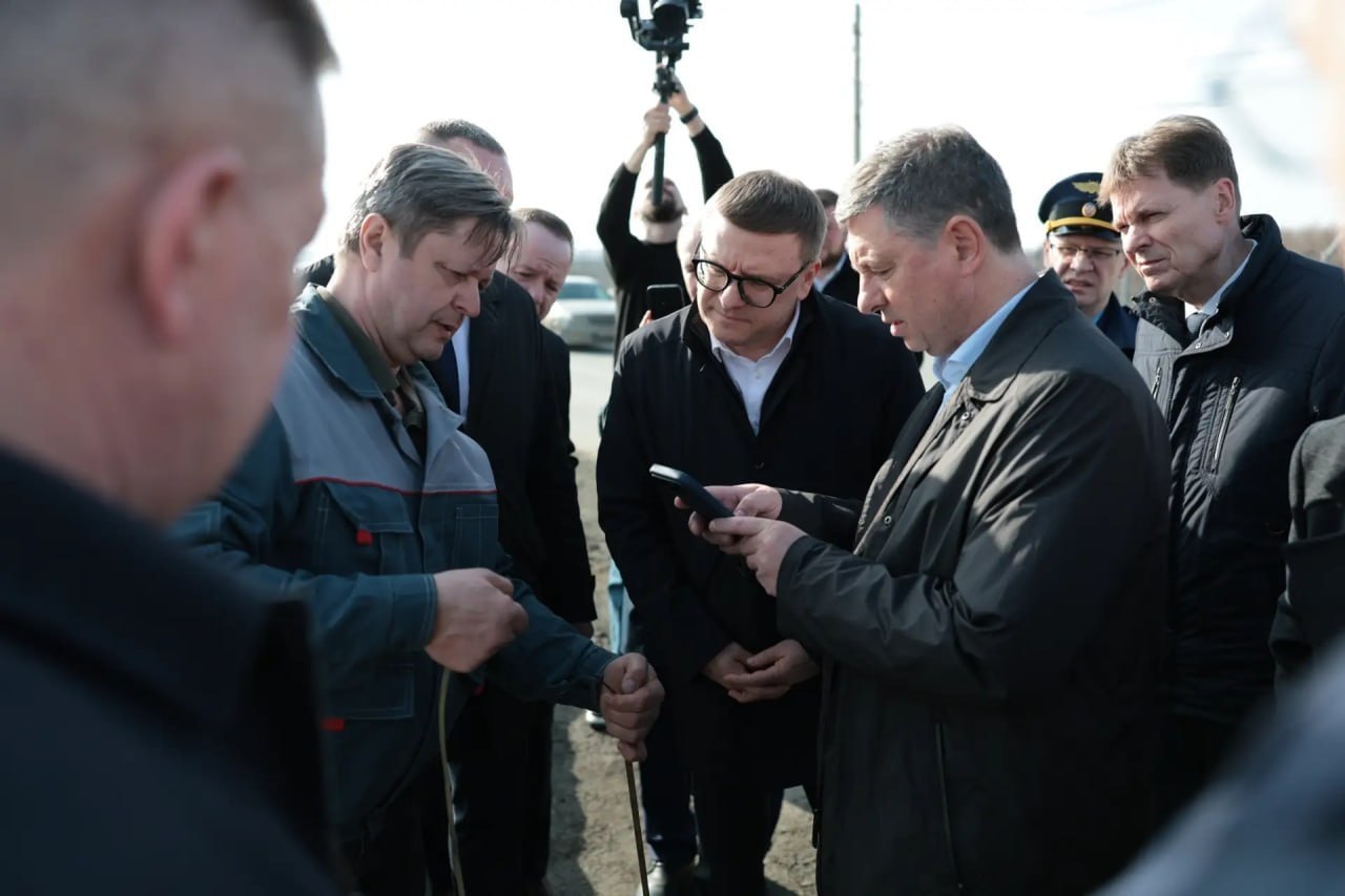 Алексей Текслер провел рабочее совещание по вопросам безопасного прохождения паводковых вод в Челябинской области Алексей Текслер провел рабочее совещание по вопросам безопасного прохождения паводковых вод в Челябинской области