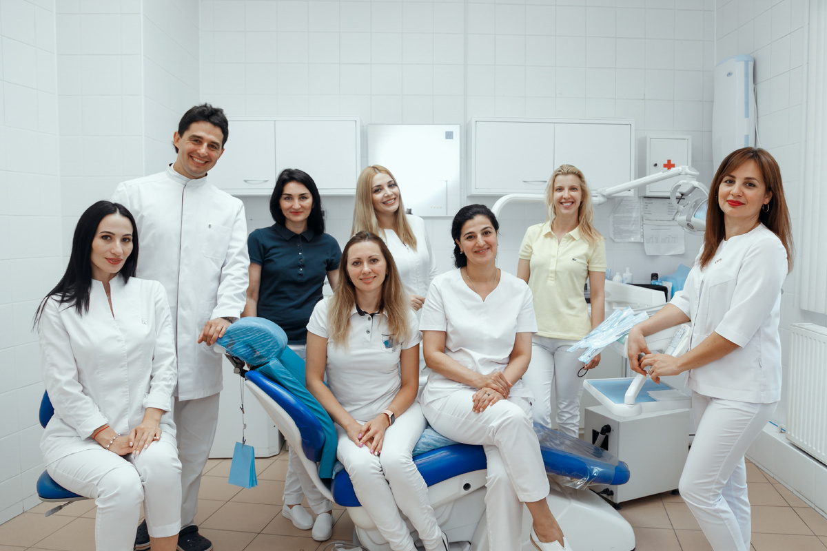 Почему игнорирование профессиональной чистки зубов может обернуться серьезными проблемами