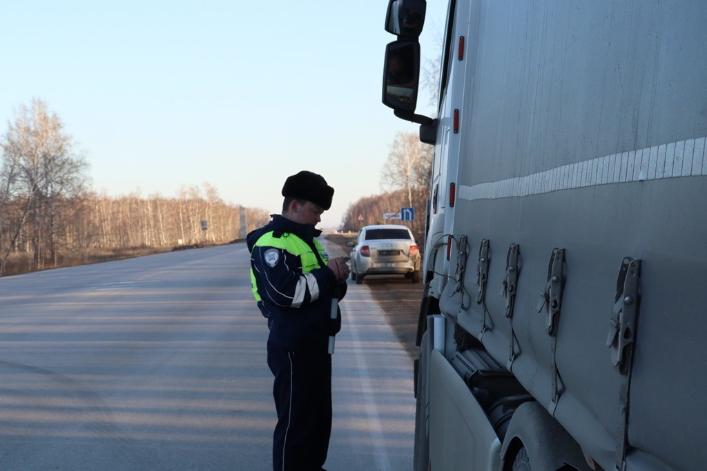 На Южном Урале полицейские подвели итоги операции «Правопорядок» На Южном Урале полицейские подвели итоги операции «Правопорядок»