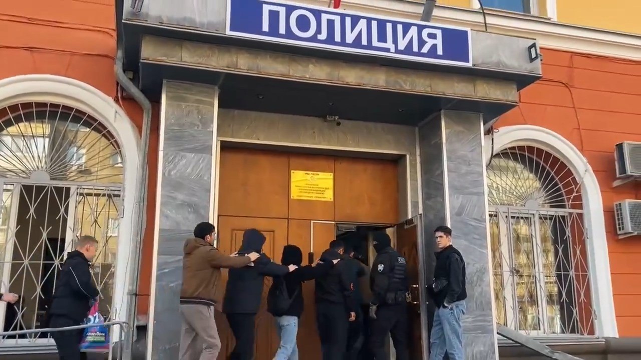 На Южном Урале полицейские подвели итоги операции «Правопорядок» На Южном Урале полицейские подвели итоги операции «Правопорядок»