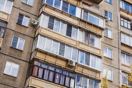 В Челябинской области количество сделок на вторичном рынке жилья выросло на 18%