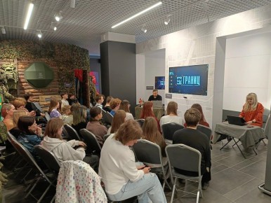 Объединили фотографов со всей страны: в Челябинске прошло масштабное портфолио-ревю