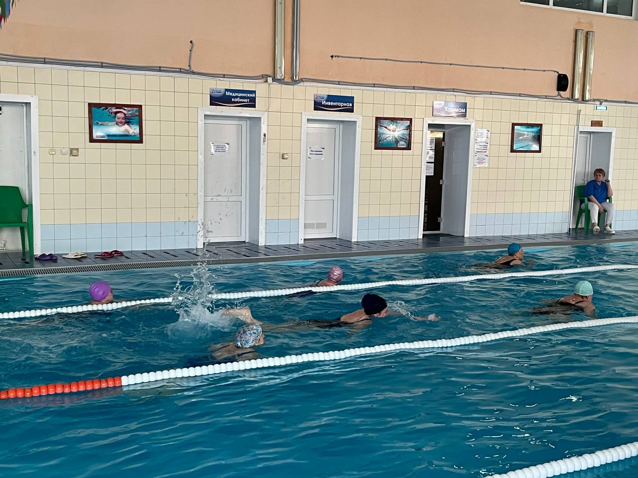 Для ветеранов Копейска прошли соревнования по плаванию Для ветеранов Копейска прошли соревнования по плаванию