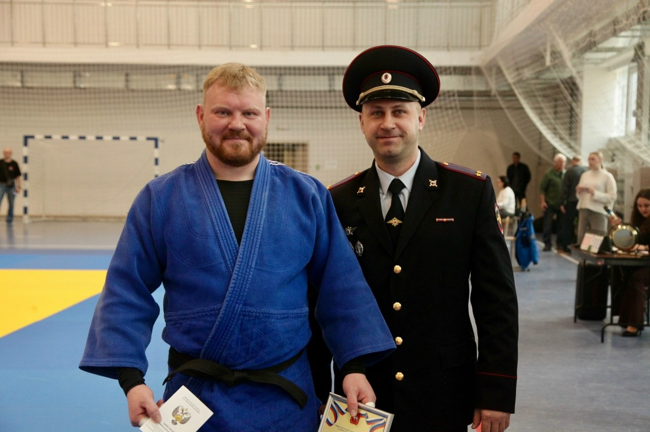 Сотрудники полиции стали победителями областного чемпионата по дзюдо, организованного спортобществом «Динамо» Сотрудники полиции стали победителями областного чемпионата по дзюдо, организованного спортобществом «Динамо»