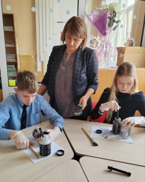 Челябинские полицейские провели уроки здоровья и патриотизма для школьников