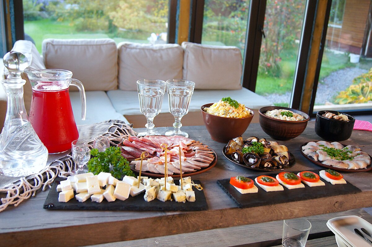 Вкусные идеи для угощения родных: что подать на стол