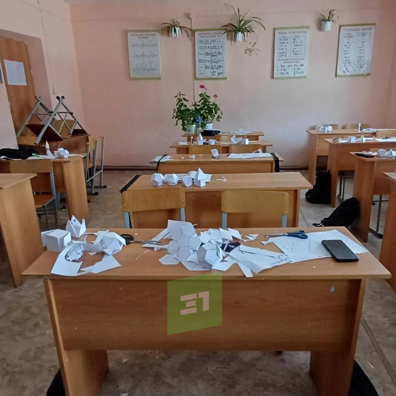 После нападения на школу №32 в учебных заведениях провели антитеррористические тренировки После нападения на школу №32 в учебных заведениях провели антитеррористические тренировки