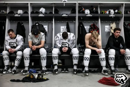 Чудо-камбека не будет. «Трактор» в этом году остаётся без Кубка Гагарина