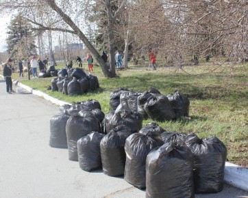 Весенние субботники стартовали на Южном Урале