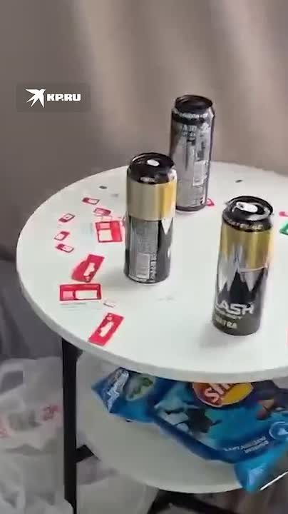 Бесконечно возился с симками: на Южном Урале схватили молодого человека, содержавшего станцию для мошеннических обзвонов