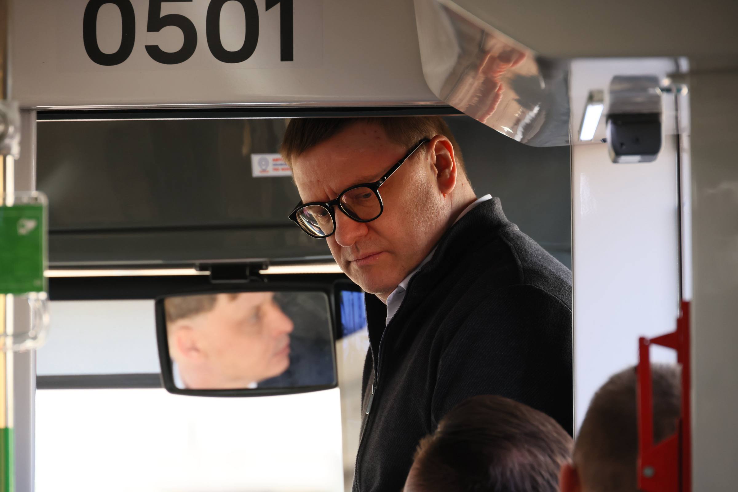 «Роскошь, просто роскошь»: вместе с Алексеем Текслером мы прокатились на челябинском трёхсекционном трамвае «Роскошь, просто роскошь»: вместе с Алексеем Текслером мы прокатились на челябинском трёхсекционном трамвае