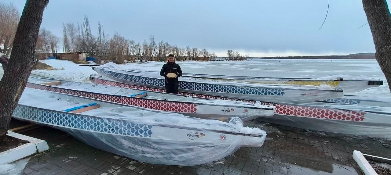 Китайские лодки-драконы получила спортшкола в Челябинске