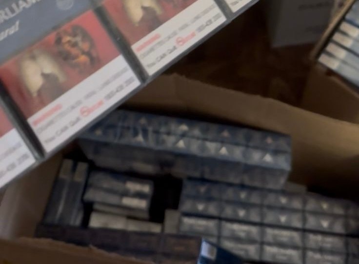 Челябинец предстанет перед судом за незаконный оборот табака на сумму около 3,5 млн рублей Челябинец предстанет перед судом за незаконный оборот табака на сумму около 3,5 млн рублей