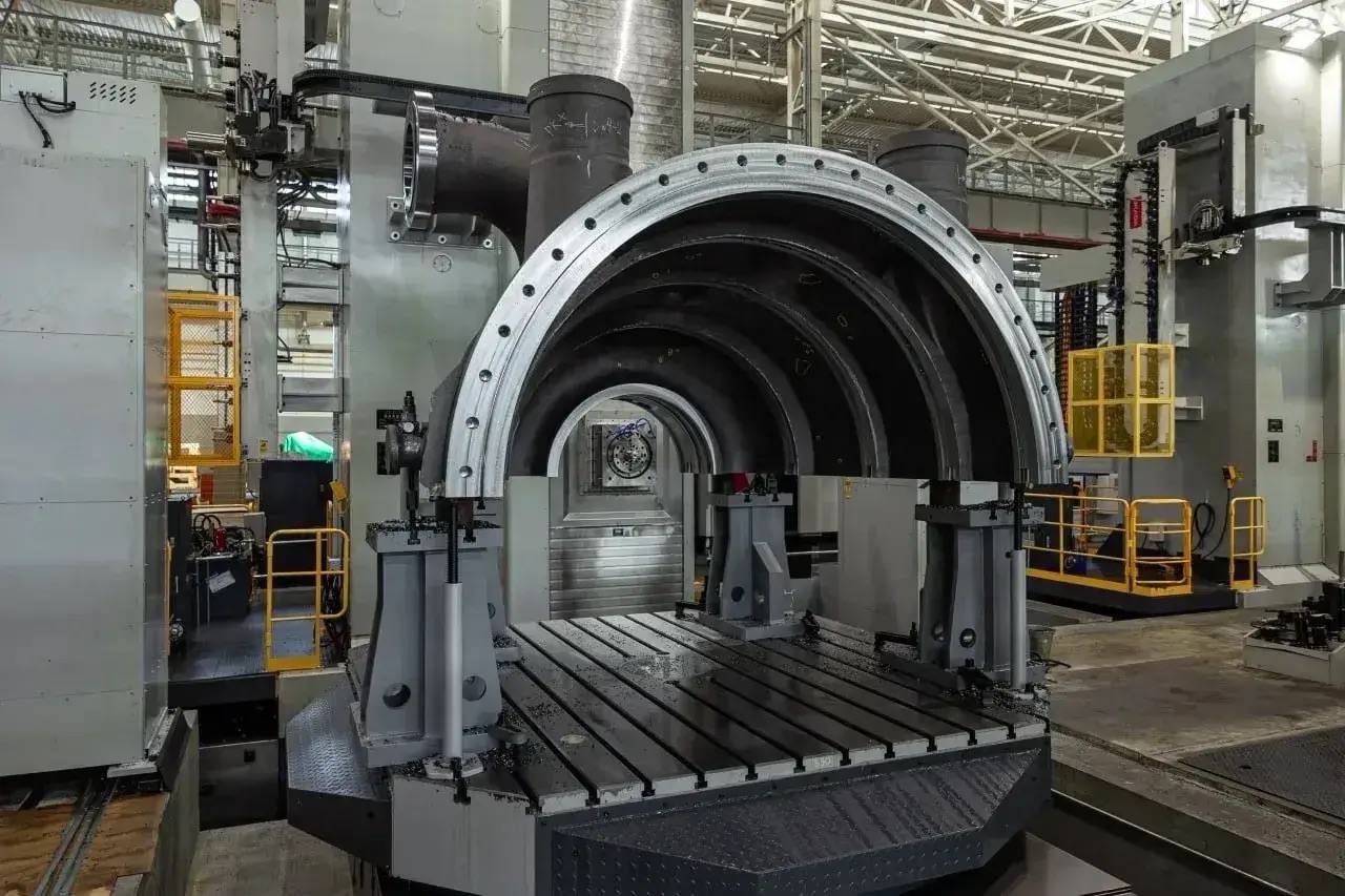 Алексей Текслер: Южноуральские предприятия — одни из самых сильных в стране и продолжают уверенно развиваться, запускать новые производства, осваивать современные технологии и укреплять позиции региона как одного из ведущих... Алексей Текслер: Южноуральские предприятия — одни из самых сильных в стране и продолжают уверенно развиваться, запускать новые производства, осваивать современные технологии и укреплять позиции региона как одного из ведущих...