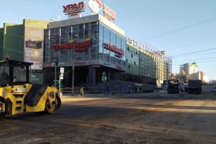 В Челябинске утром 6 апреля открыли проезд по перекрестку улиц Красной и Сони Кривой, возле ТРК «Урал»