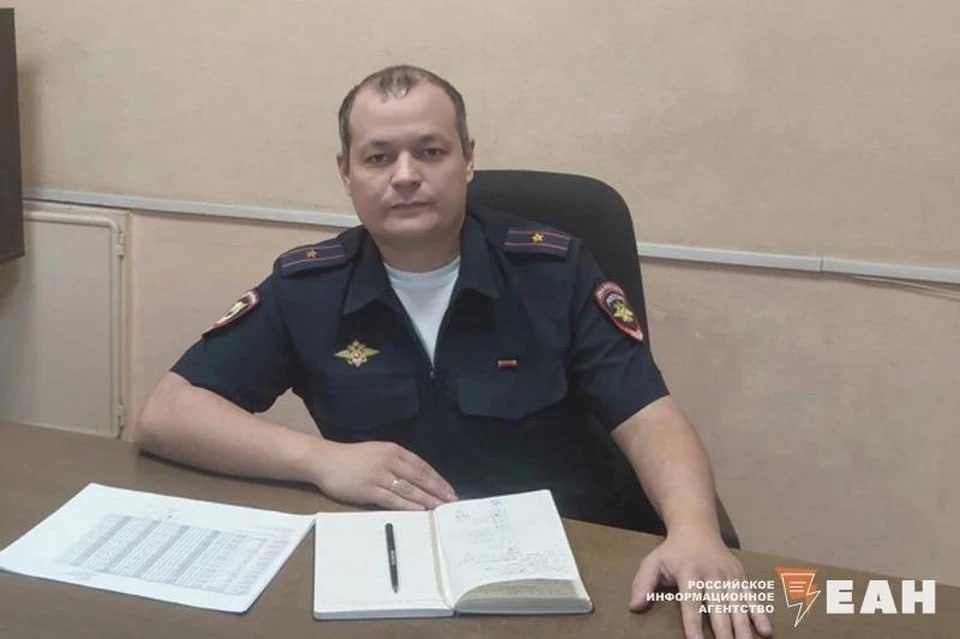 «Она хватанула меня за руку»: челябинский полицейский Ильдар Хуснутдинов обезвредил бешеную собаку и получил награду за спасение людей
