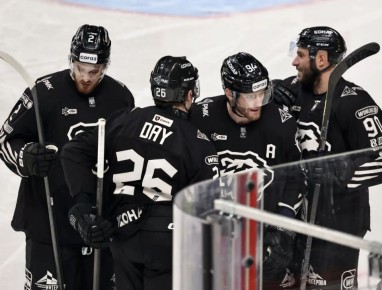 Челябинский «Трактор» расстанется со всеми легионерами, которые играли в нынешнем сезоне, заявил генеральный менеджер команды Алексей Волков