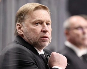 Главный тренер челябинского «Трактора» Евгений Корешков заявил, что доволен своей работой в нынешнем сезоне