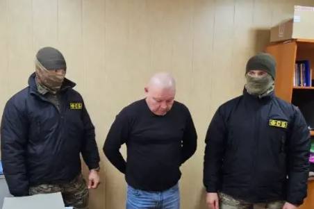 Известного судебного пристава задержали за взятки в Челябинске