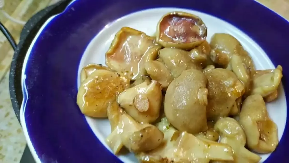 Как маслята становятся деликатесом: секреты приготовления в сливочном масле