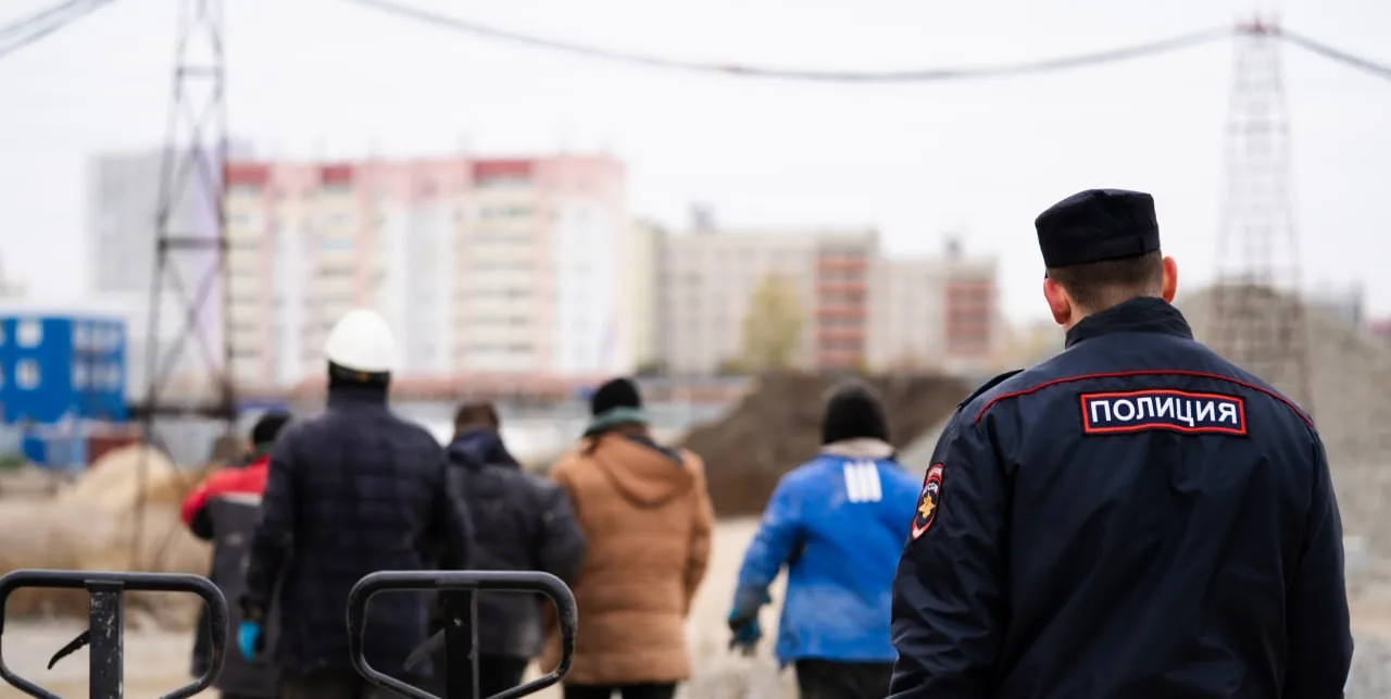 Челябинские полицейские выявили фиктивную постановку на учёт 78 иностранных граждан