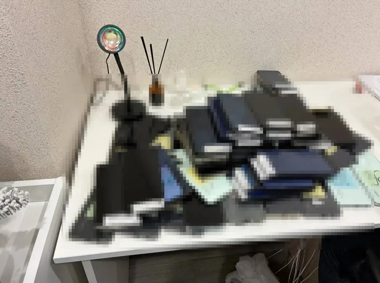 Задержаны активные участники организованного преступного сообщества, специализирующегося на неправомерном обороте электронных средств платежей в Челябинской области, сообщили в ФСБ Задержаны активные участники организованного преступного сообщества, специализирующегося на неправомерном обороте электронных средств платежей в Челябинской области, сообщили в ФСБ