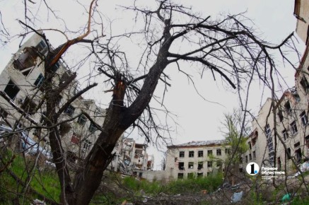 Челябинские пограничники привезли гуманитарный груз в больницу Макеевки и побывали в городе-призраке Красногоровке