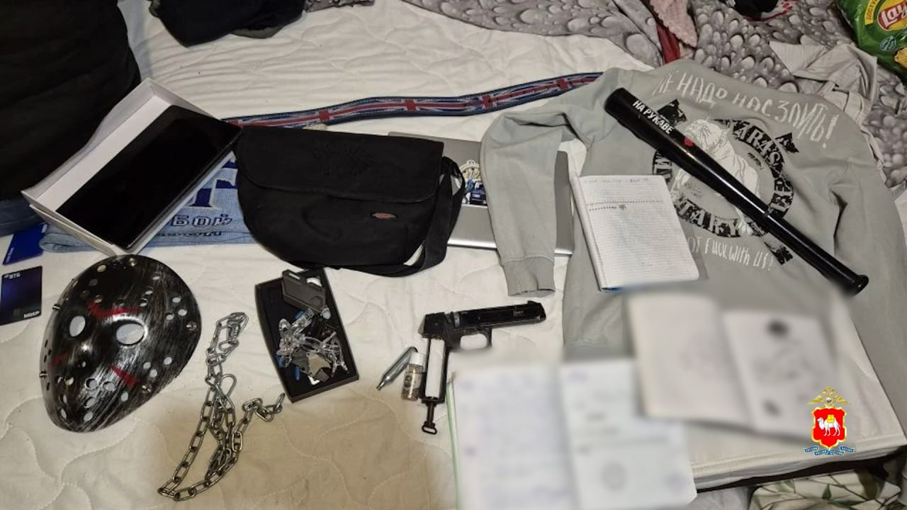 В Челябинске задержали 17-летнего вандала В Челябинске задержали 17-летнего вандала