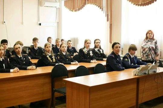 ������ ������������� �������� ������ �� �������, ����, ��������� � ���������� ������� ������� � �������������� ������� ��������� ���������