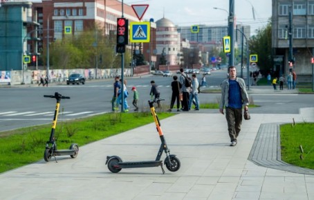 ������ ���������� ��������� 200 ����� �� �������� ����� ���-��� � Max