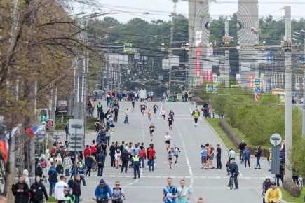 �� ����� ������ 2500 ����������: � ������ ���������� 2 ��� ������� ������������ ����������������� ��������