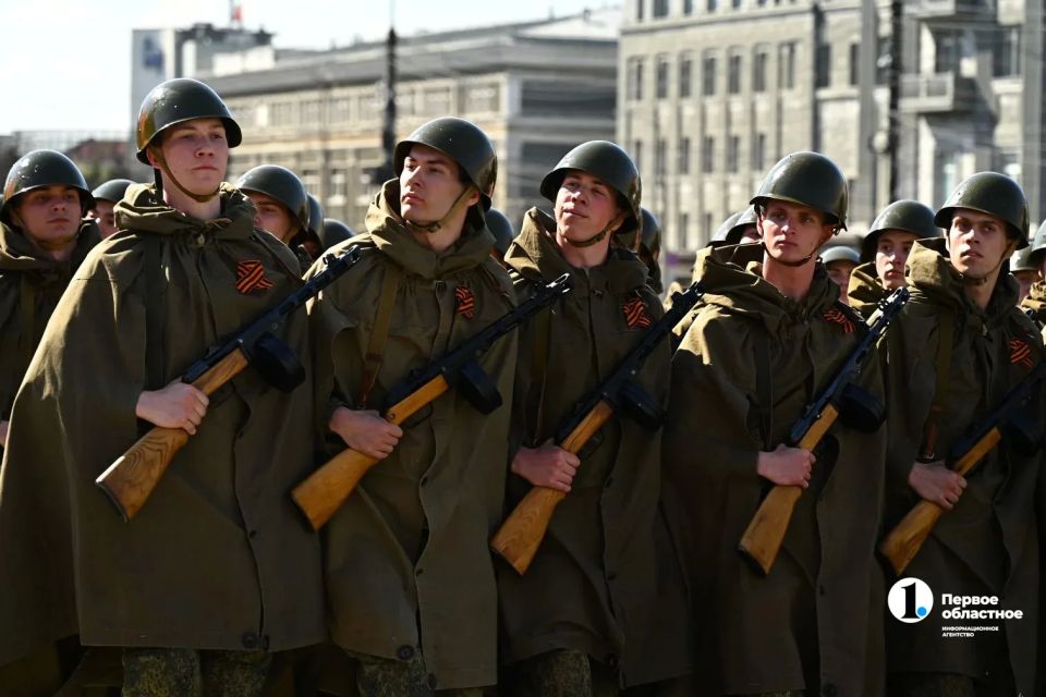 В Челябинске завершилась генеральная репетиция ко Дню Победы В Челябинске завершилась генеральная репетиция ко Дню Победы