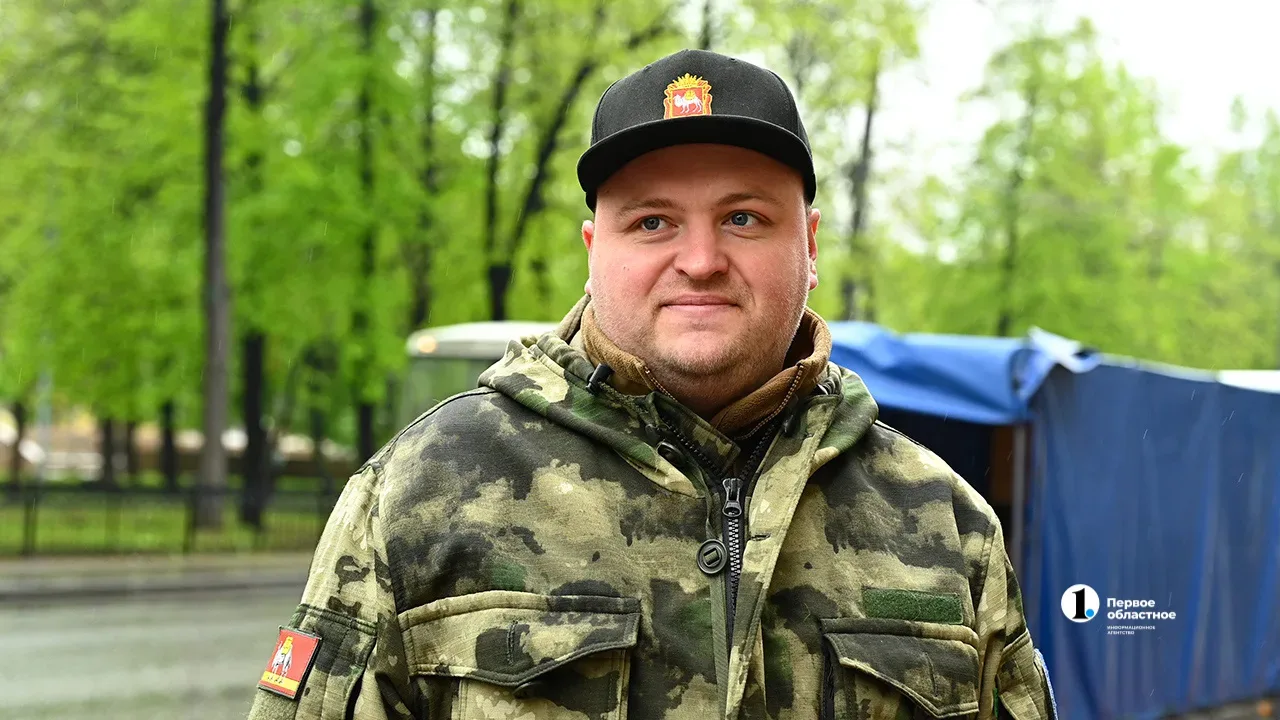 Из Челябинска в Ясиноватую и Авдеевку отправили технику, маскхалаты и продукты Из Челябинска в Ясиноватую и Авдеевку отправили технику, маскхалаты и продукты