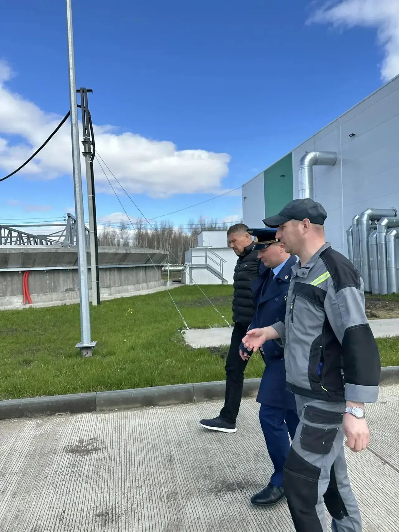 Прокурор Кунашакского района провел личный прием в трудовом коллективе предприятия Прокурор Кунашакского района провел личный прием в трудовом коллективе предприятия