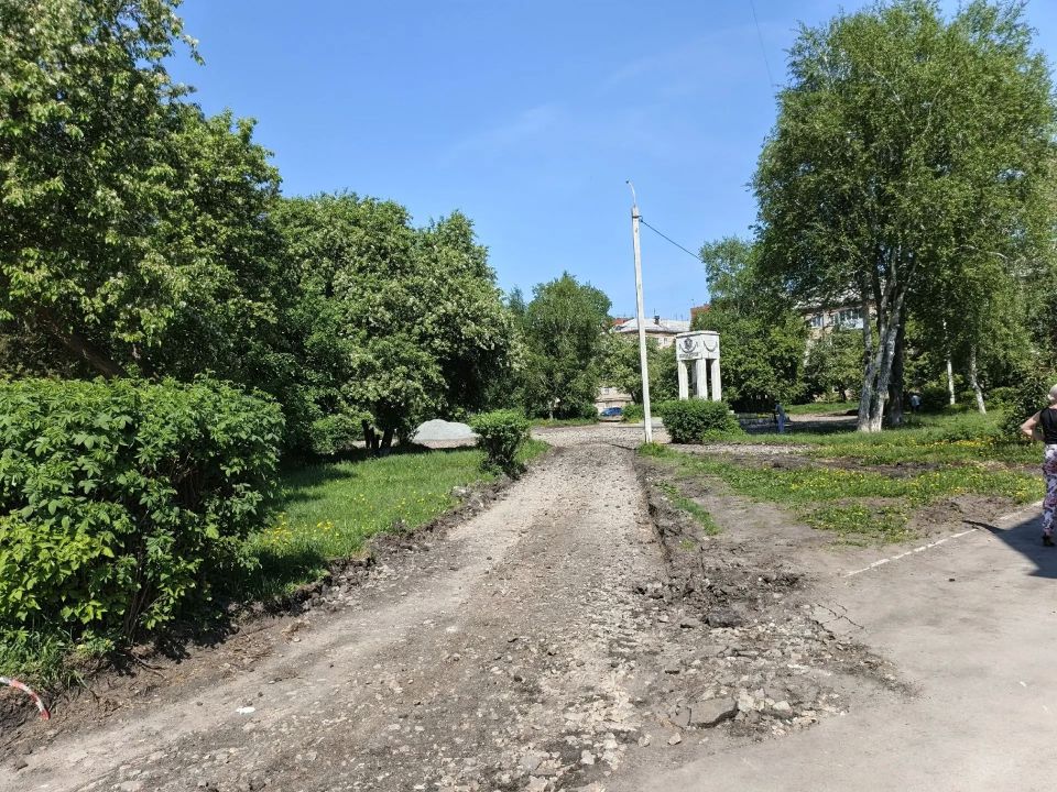 В Копейске благоустраиваются общественные территории В Копейске благоустраиваются общественные территории