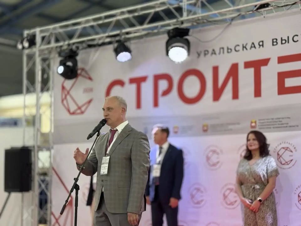 Андрей Шмидт: Технологии, которые реализуются в строительной отрасли, на выставке представлены достаточно широко Андрей Шмидт: Технологии, которые реализуются в строительной отрасли, на выставке представлены достаточно широко