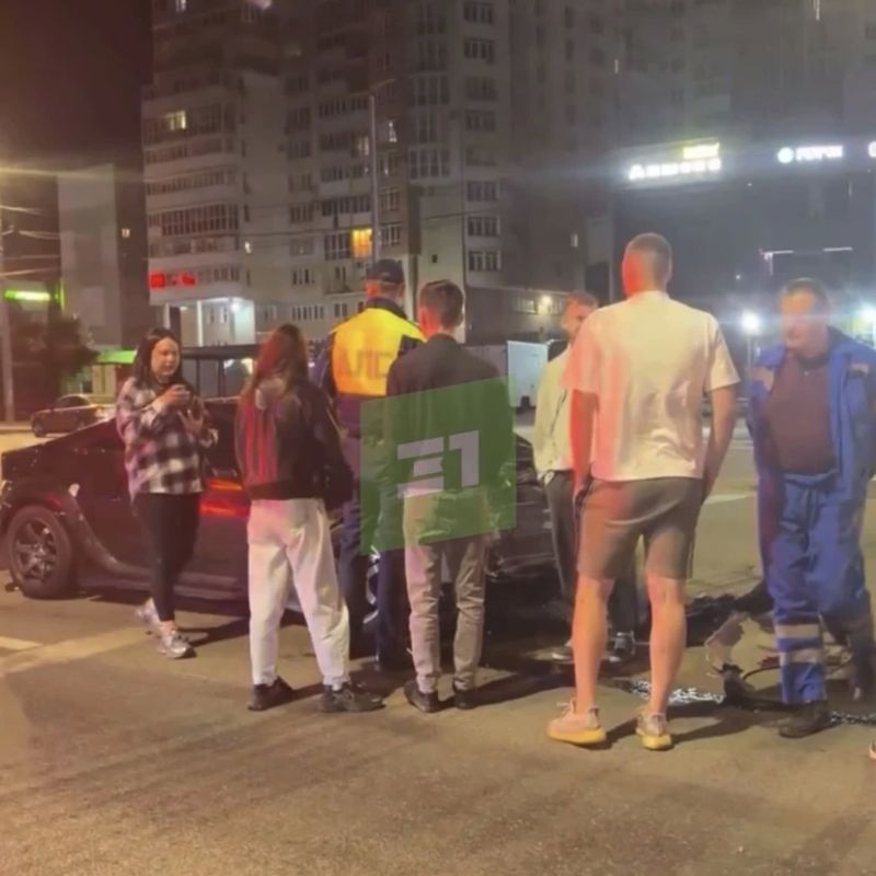 Пьяная автомобилистка, разбившая Гранту, никогда не получала водительские права Пьяная автомобилистка, разбившая Гранту, никогда не получала водительские права